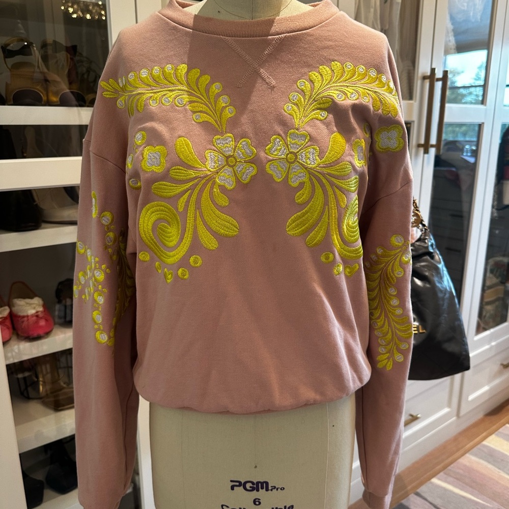 Cynthia Rowley Embroidered Sweatshirt Sz Small